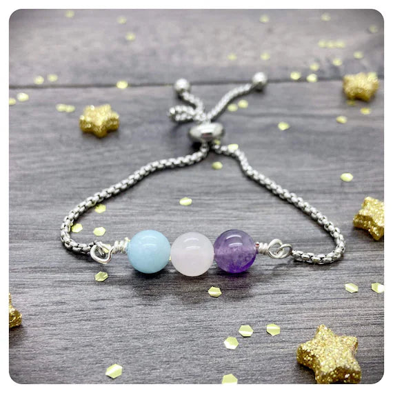 Aquarius Crystal Bracelet, Personalised Zodiac Postal Gift, Adjustable Snake Chain, January Birthday Gift, Zodiac Crystal Bracelet