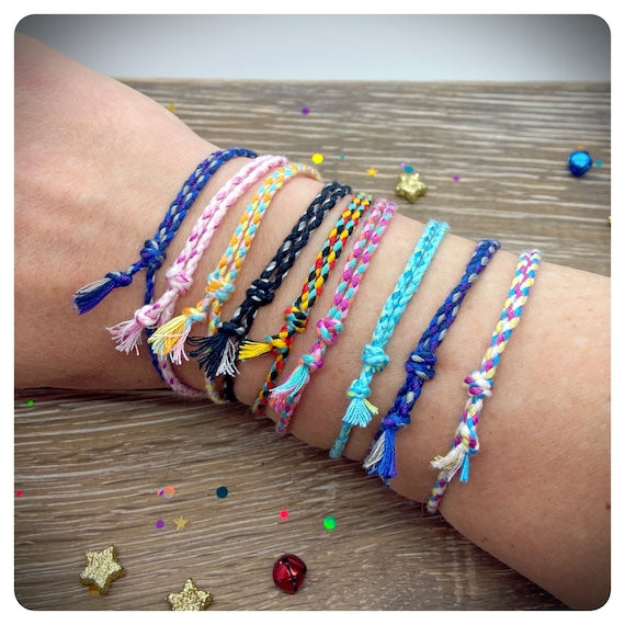 Summer Holiday Friendship Bracelet, Summer Vibes Colourful Braided Beach Bracelet, Personalised Holiday Bracelet, Boho Beach Jewellery