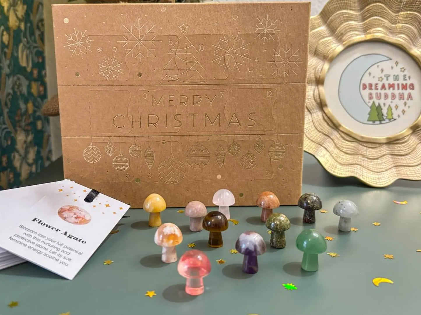 Christmas Crystal Gift Box, 12 Pcs Crystal Mushroom Wrapped Surprises, Beginner Gemstone Xmas Eve Present Twelve Days