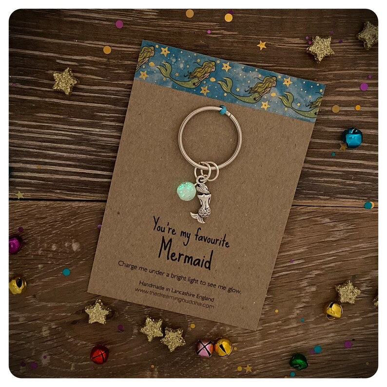 Mermaid Bracelet and Keyring Gift Set, Mermaid Wish string Matching Keychain, Mermaid Gift Set, Little Mermaid Gift, Glow In The Dark Bead